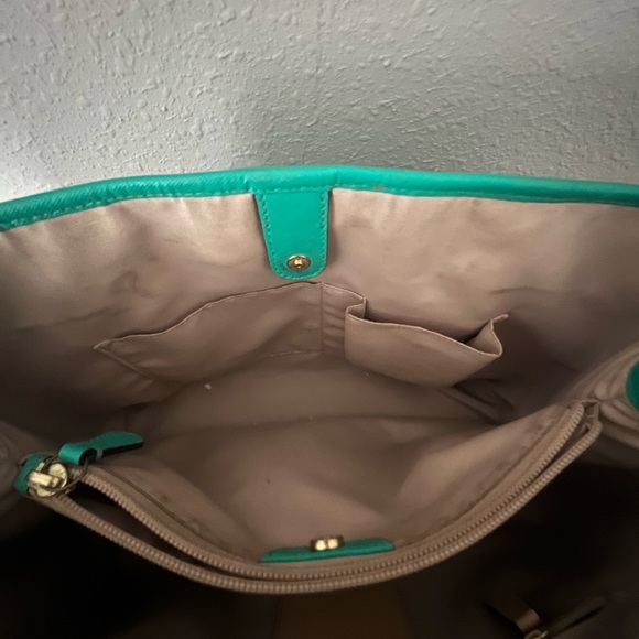 Coach Green Leather Tote Bag - Picture 6 of 9